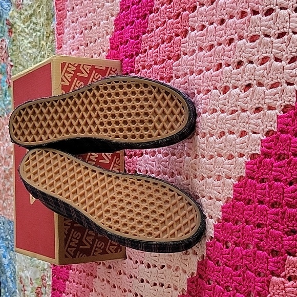 Plaid platform vans - Picture 8 of 9